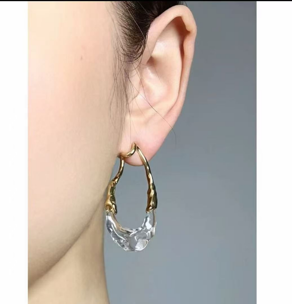 Alexis Bittar Gold Tone Textured Hammered Hoop Earrings Organic Clear Resin Drop